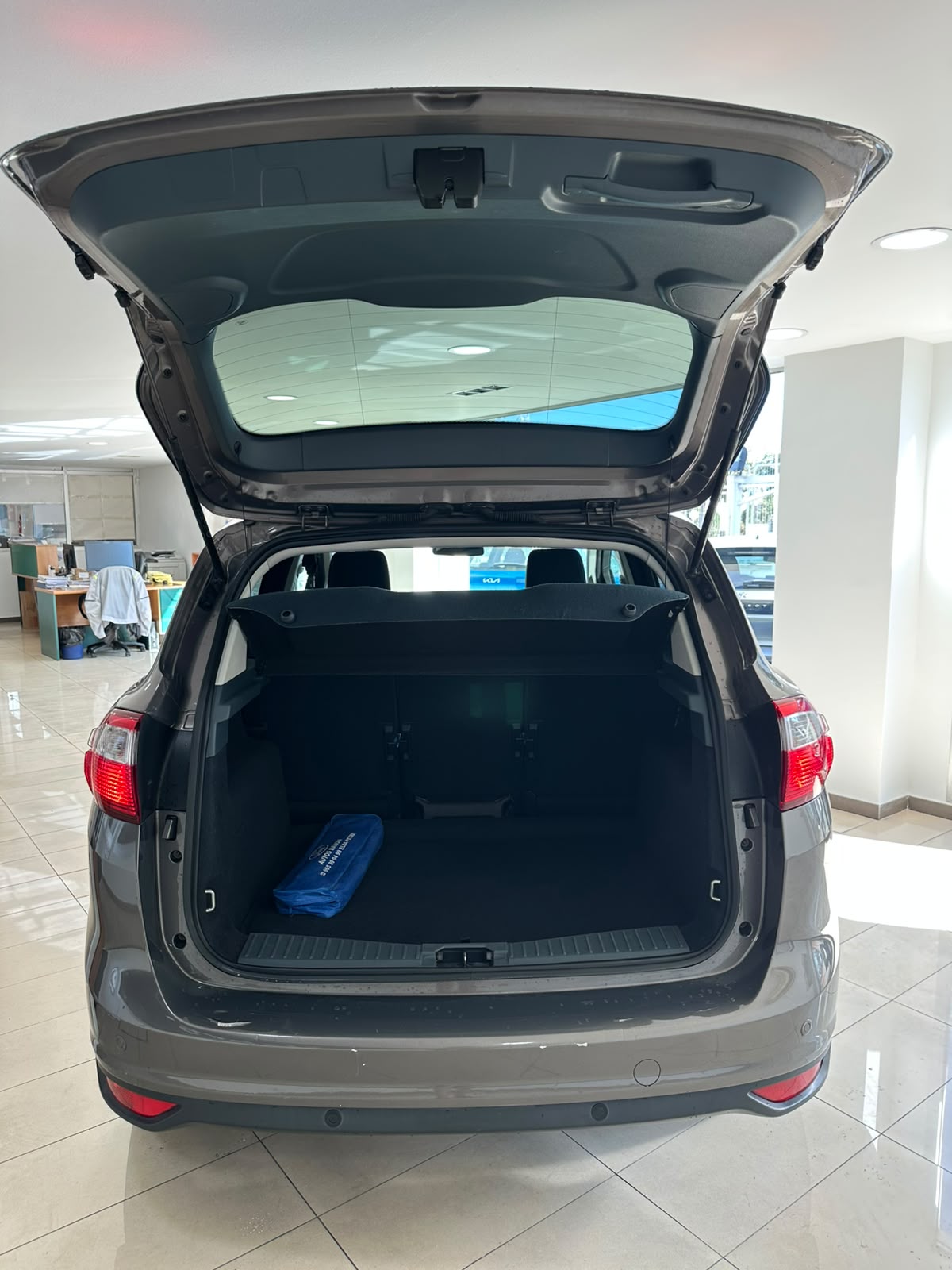 Ford C-Max miniatura 4