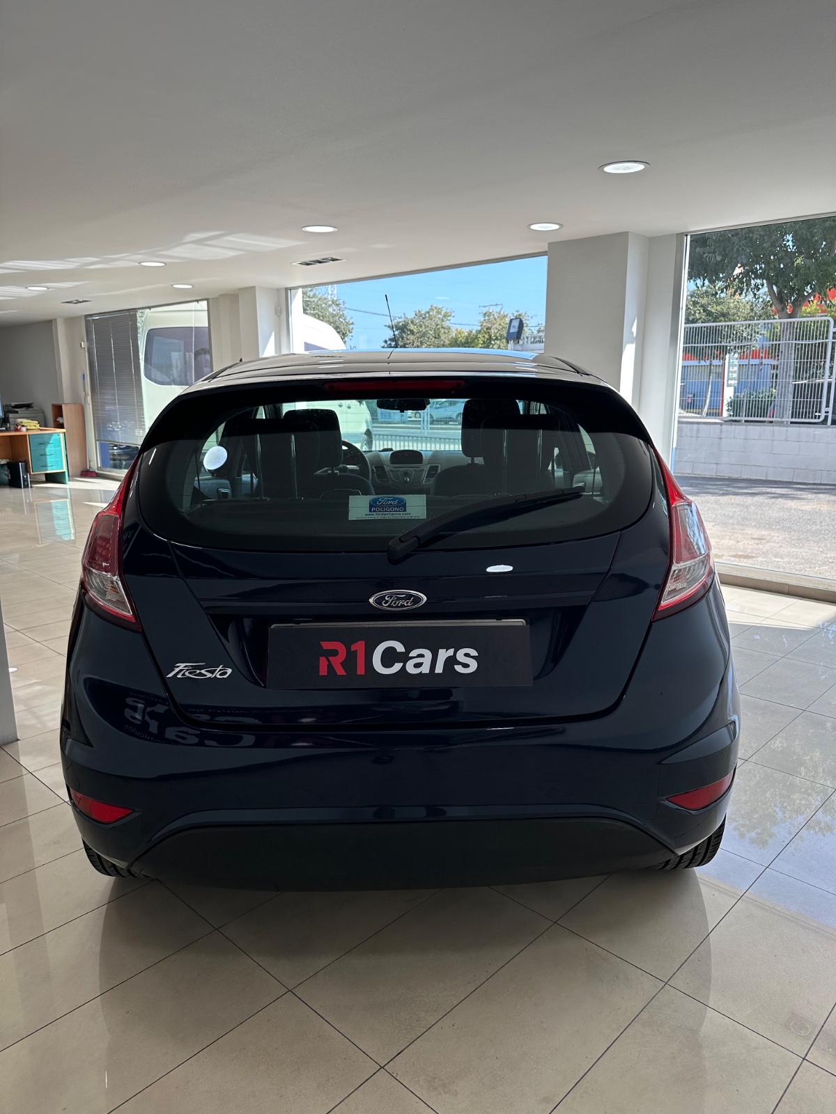 Ford Fiesta miniatura 4